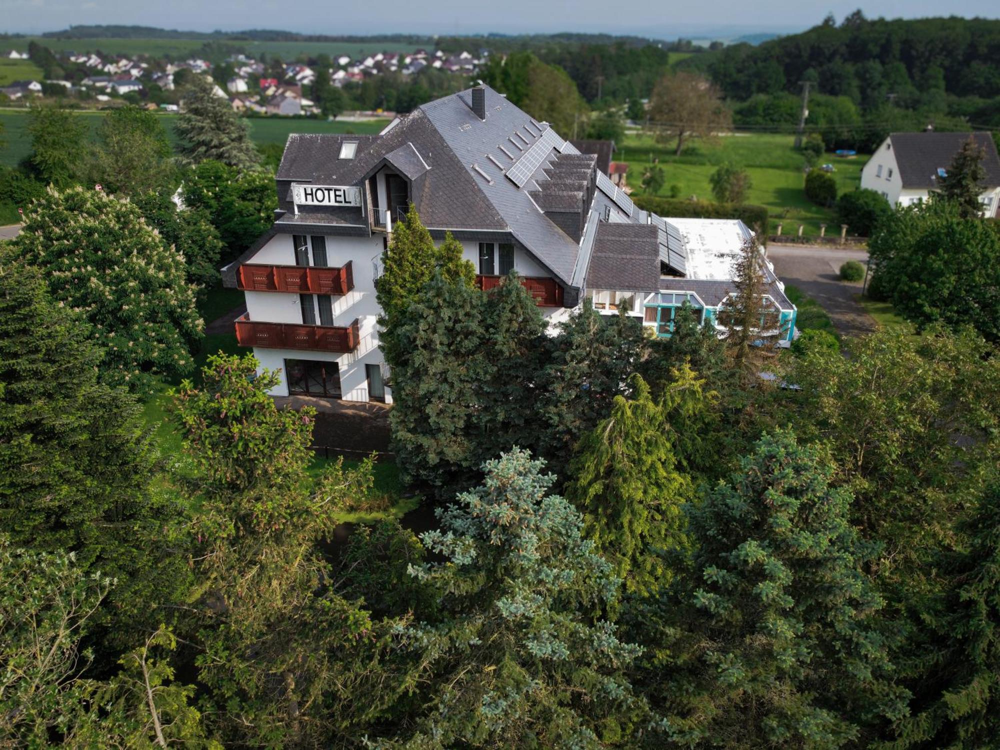 Zenner'S Landhotel Newel Extérieur photo